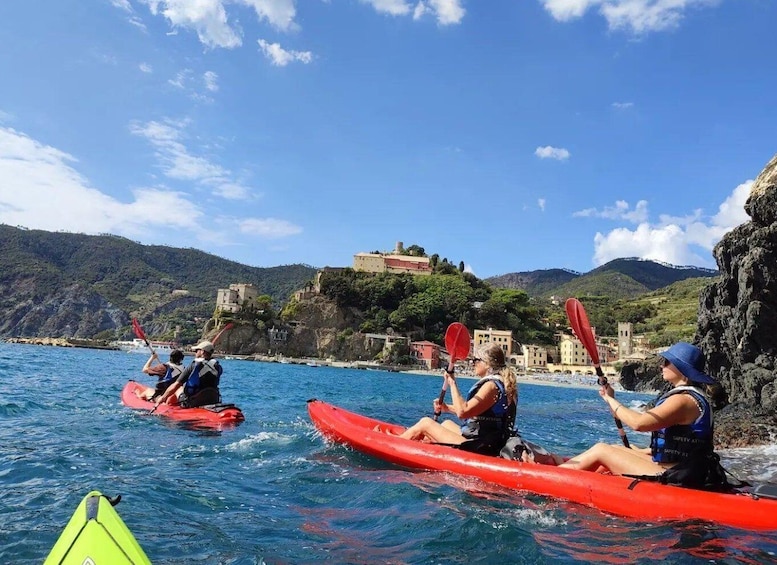 Picture 4 for Activity Monterosso al Mare: Monterosso Kayak and Snorkeling Tour
