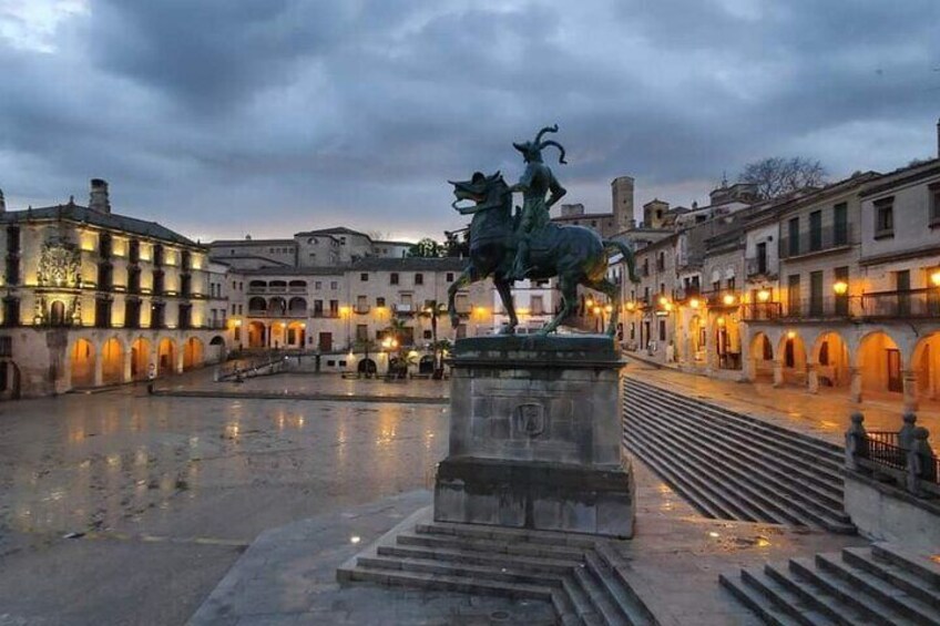 Statue of Francisco Pizarro and Palace of the Conquest Trujillo