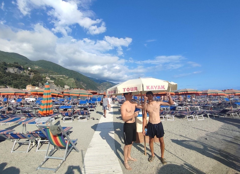 Picture 5 for Activity From Monterosso: Vernazza Bay Kayaking Tour