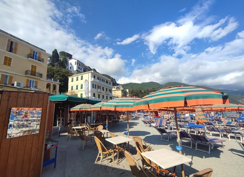 Picture 4 for Activity From Monterosso: Vernazza Bay Kayaking Tour