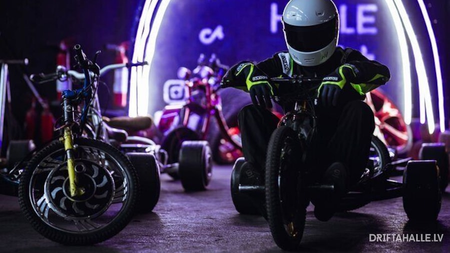 Extreme 20 Minute Ride on a Drift Trike