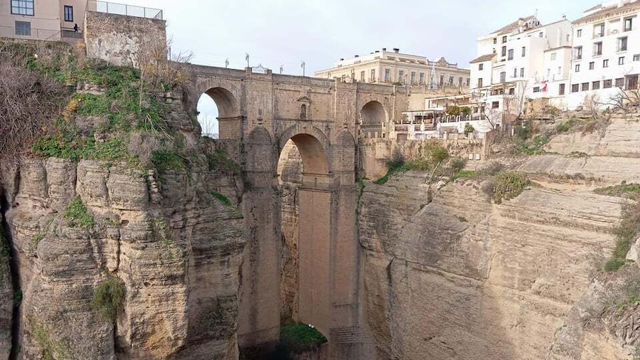 From Seville: Ronda and Setenil de las Bodegas Day Trip