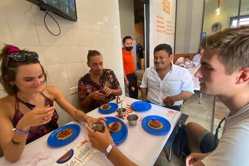 Private Taco Experience in Mérida accompanied by a Mayan