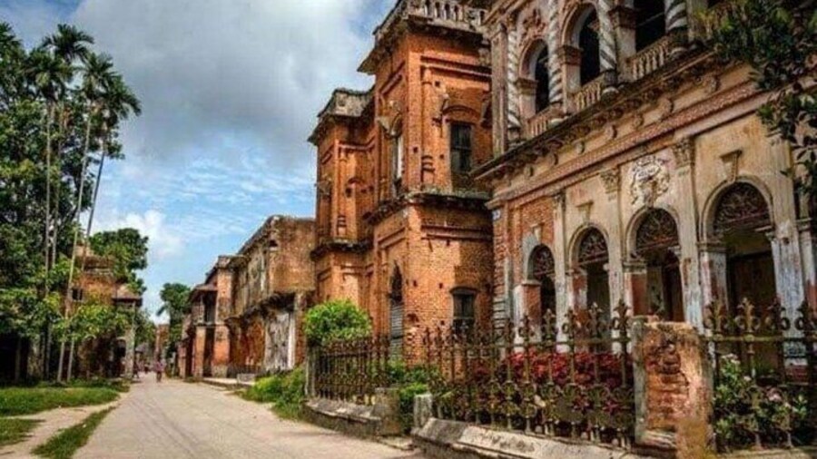 Explore old capital Sonargaon museum and Panam city day trip