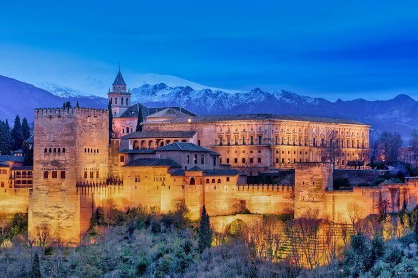 Alhambra at night