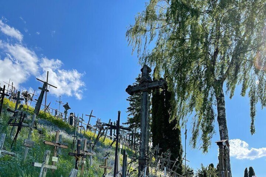 Group day trip from Riga to Hill of Crosses - 5 hour day tour!