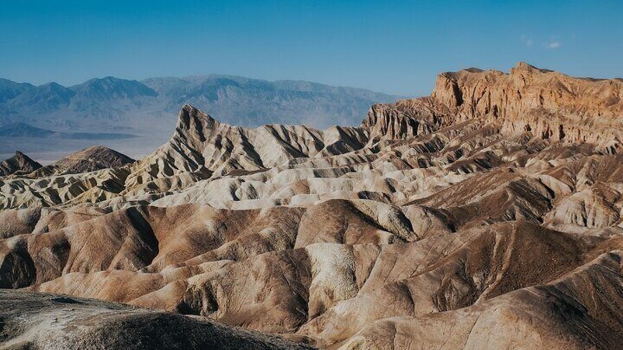 Death Valley Full Day Private Tour and Hike