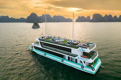 Amethyst - Lyxig 5-stjärnig kryssning från Halong Bay med transfer