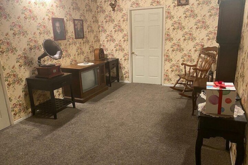 Grandma's Surprise Private Escape Room In California