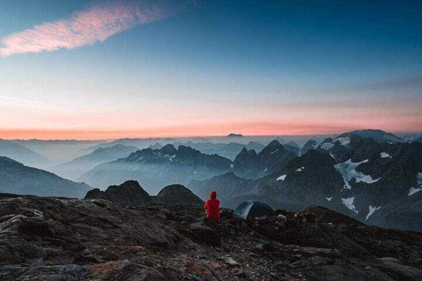 North Cascades Full Day Private Tour and Hike