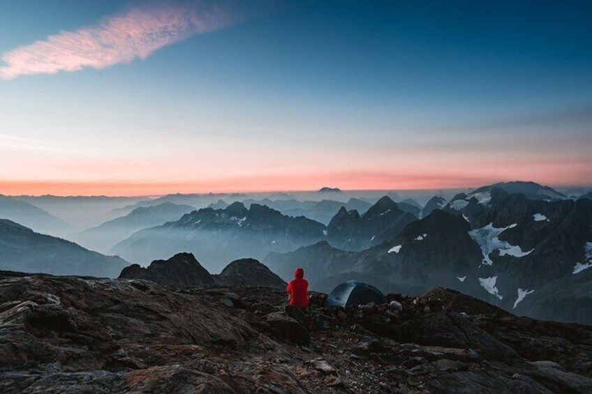 North Cascades Full Day Private Tour and Hike