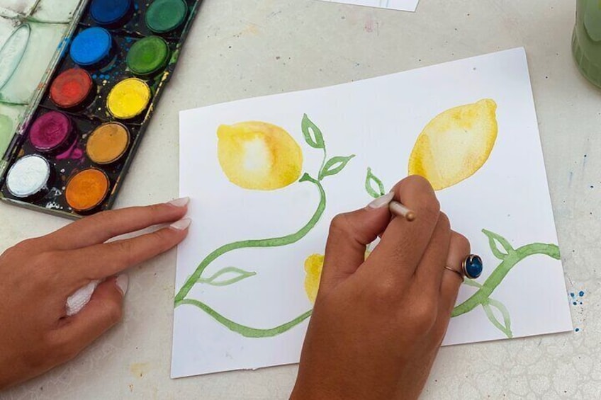 Make beautiful simplistic watercolor paintings.
