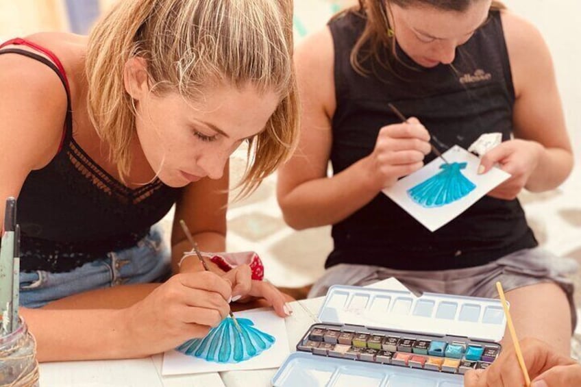 Learn about different watercolor techniques.
