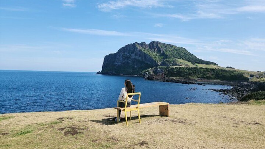 Seongsan ilchul Peak