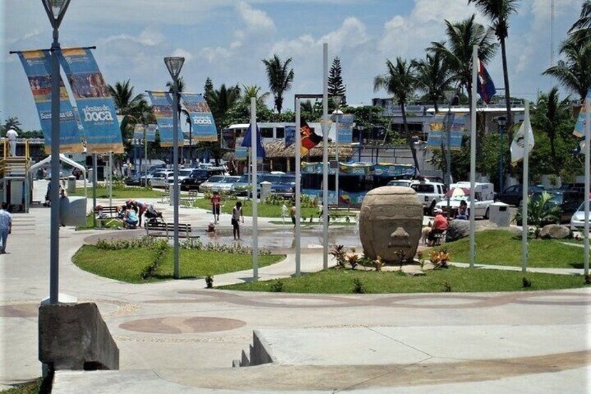 Veracruz and Boca del Rio Food Tour with Mangroves Boat Trip