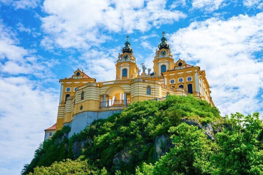 Private Tour form Vienna to Melk and Durstein