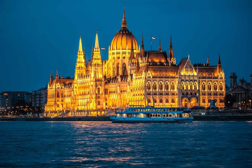 Budapest By Night Sightseeing Cruise