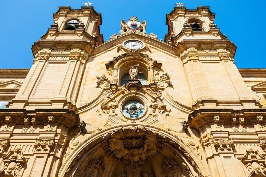 Bilbao and San Sebastian Private Tour from Bilbao with Pickup