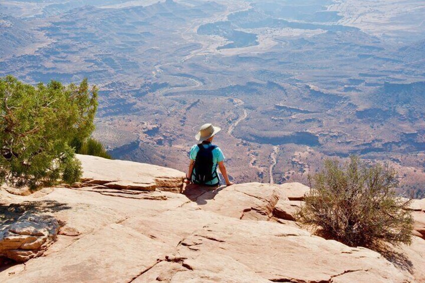 Full Day Private Tour and Hike in Canyonlands National Park