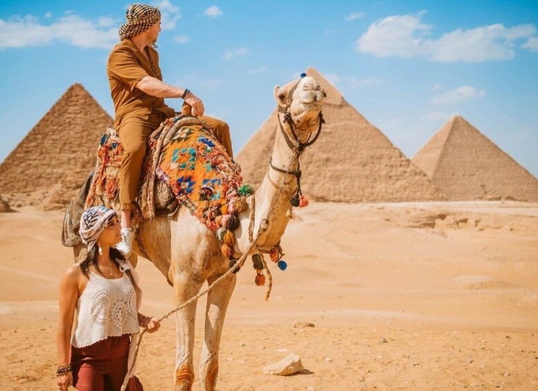 Sharm El-Sheikh: Full-Day Tour of Cairo and Pyramids by Bus