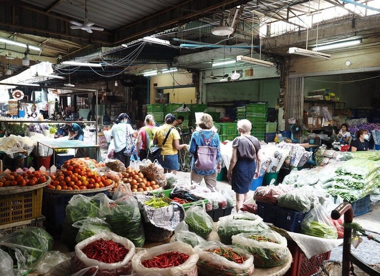 Picture 35 for Activity Bangkok:4Hour Flower Market and Little India Tour Mini Group