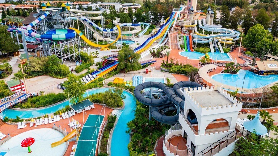 Kusadasi: Aqua Fantasy Waterpark Entrance Ticket
