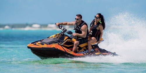 Djerba Island: 1.5-Hour Jet Ski Adventure