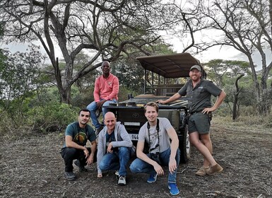 From Durban: Wildlife Lovers Big 5 Safari at 2 Game Reserves