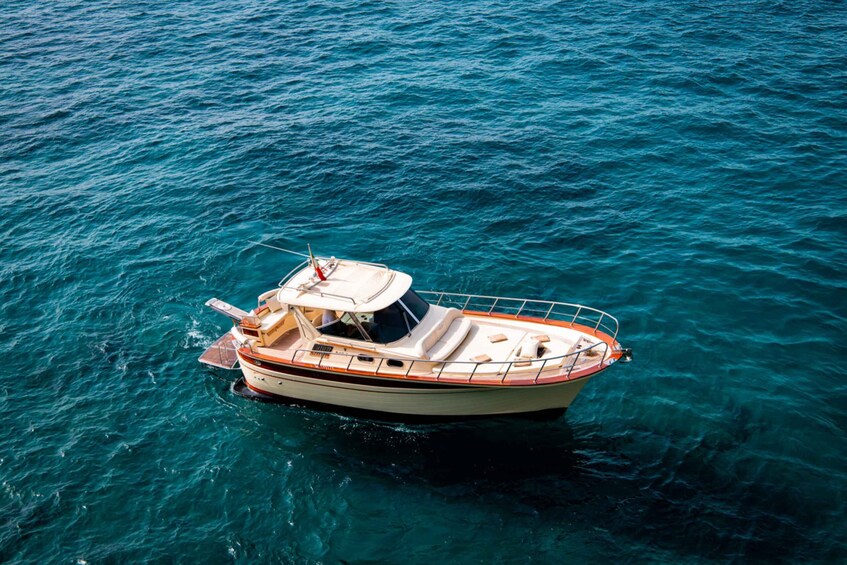 Picture 5 for Activity Capri: discover the island aboard a luxury boat