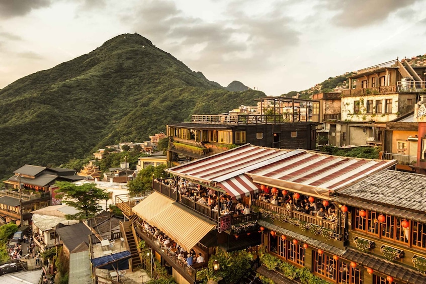 Picture 2 for Activity From Taipei: Private Scenic Tour to Jiufen, Yehliu & Pingxi