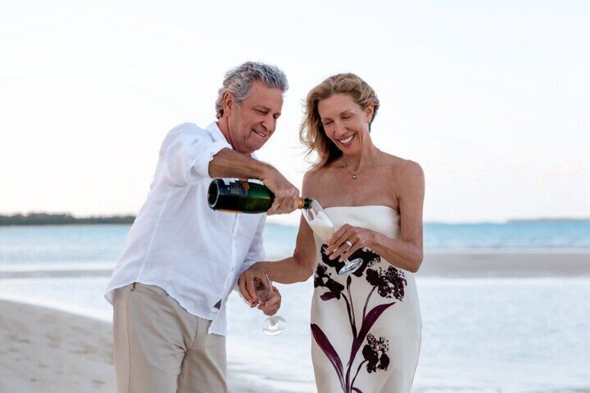 Private Professional Vacation Photoshoot in Georgetown Bahamas 