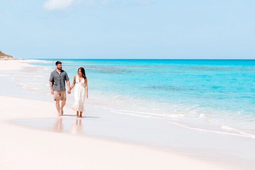 Private Professional Vacation Photoshoot in Georgetown Bahamas 