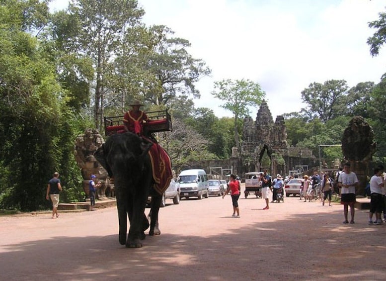 Picture 2 for Activity Siem Reap: 2-Day Angkor Wat Temples Tour