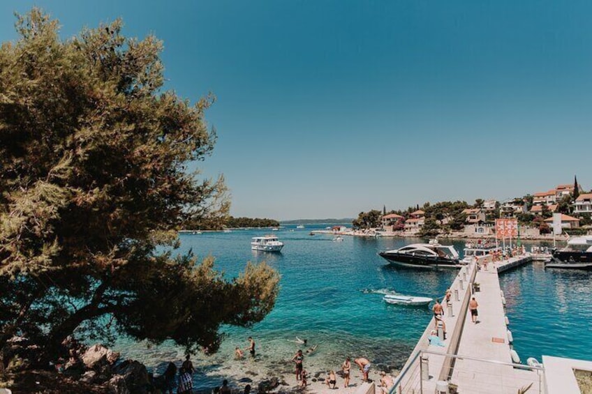 Maslinica village - island Solta Providenca experience