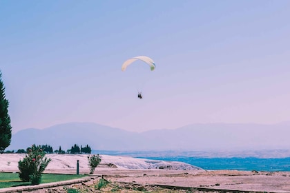 Pamukkale: Tandem-Paragliding-Erlebnis