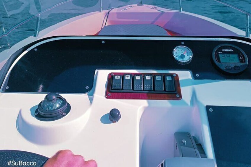 Four Hours Boat Rental in Lake Como
