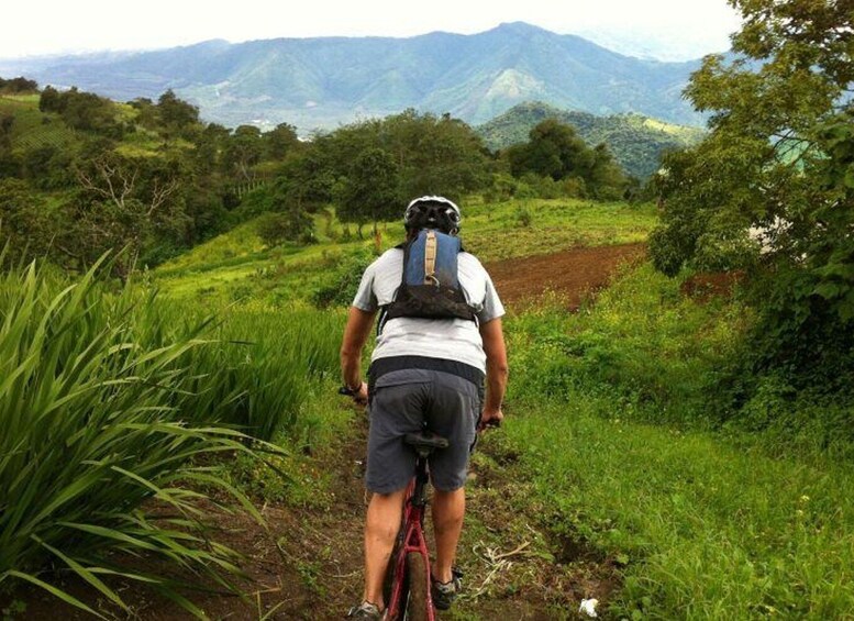 Picture 8 for Activity Antigua: Cielo Grande Half-Day Expert Bike Ride