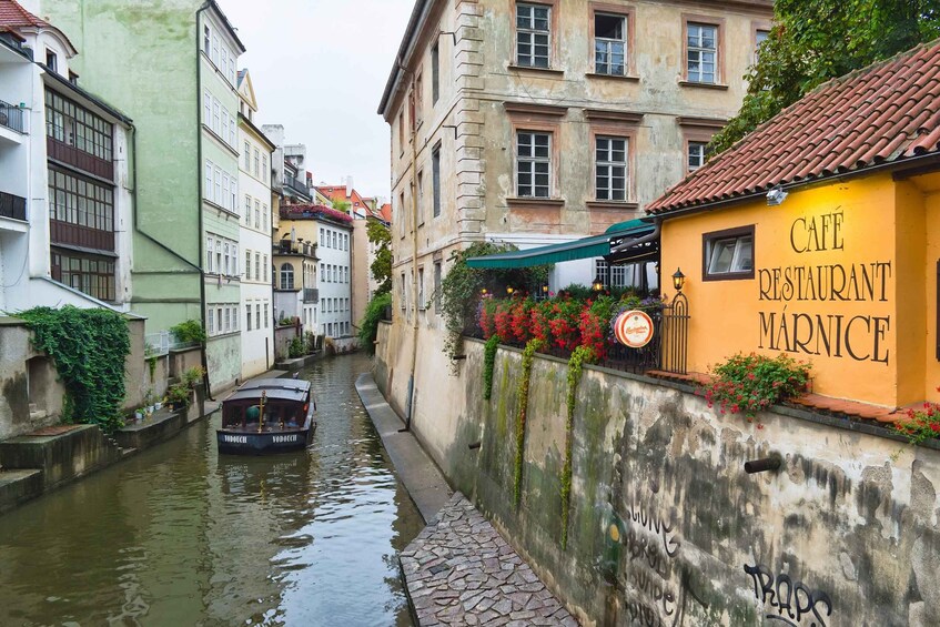 Picture 2 for Activity Prague: 1.5-Hour River Boat Cruise and Guided Tour