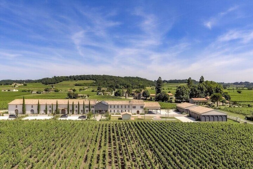 Private Cooking Class and Wine Pairing in a Chateau in Bordeaux