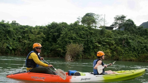 Vang Vieng: Kayaking & Cave Tubing with Zip Line/Blue Lagoon