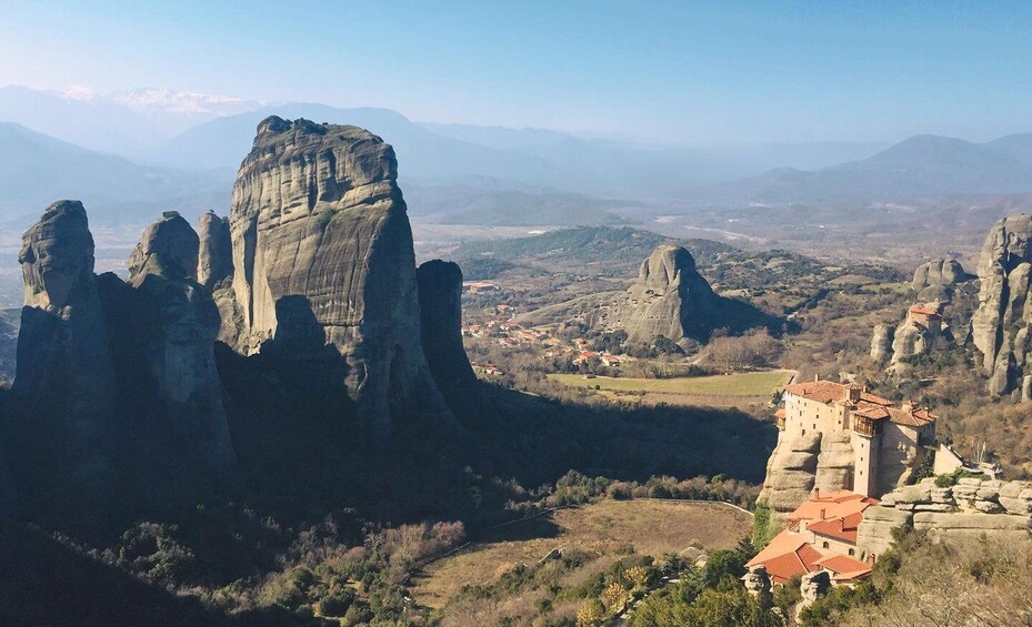 Picture 9 for Activity From Athens: Meteora Full-Day Trip with Guide on Luxury Bus