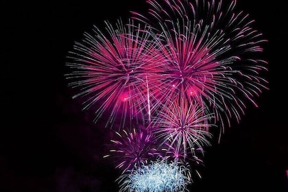 Heli Fireworks Tour By Epcot Orlando: Eye level with fireworks!