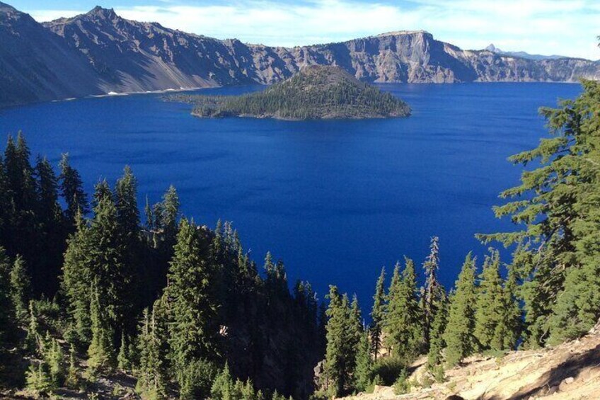 Crater Lake Full Day Private Tour and Hike