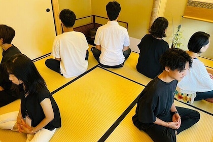 Zen Meditation and Tea Ceremony in Endoji Arcade