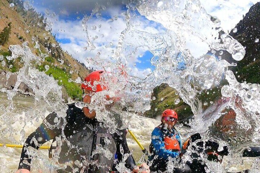 5 Days Main Salmon Rafting Tour with Meals Included