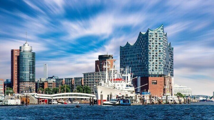 From Kiel: All-in-One Hamburg Shore Excursion