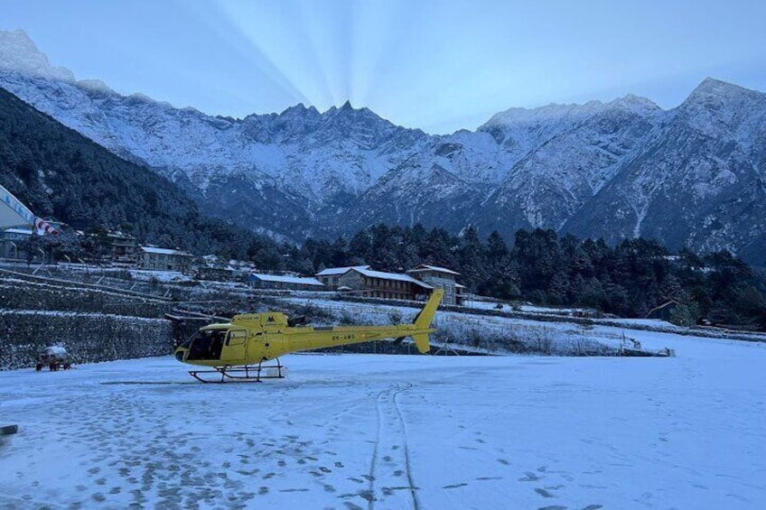 Everest Base Camp Helicopter Kalapather landing tour