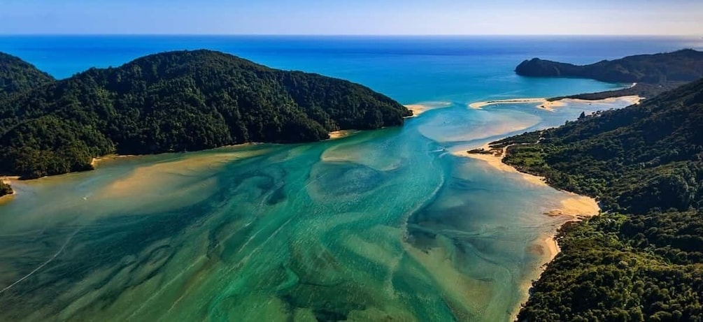 Picture 2 for Activity Takaka: Farewell Spit/Abel Tasman Scenic Flight