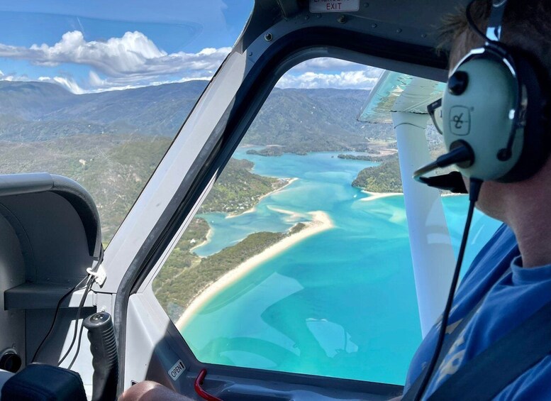 Picture 1 for Activity Takaka: Farewell Spit/Abel Tasman Scenic Flight