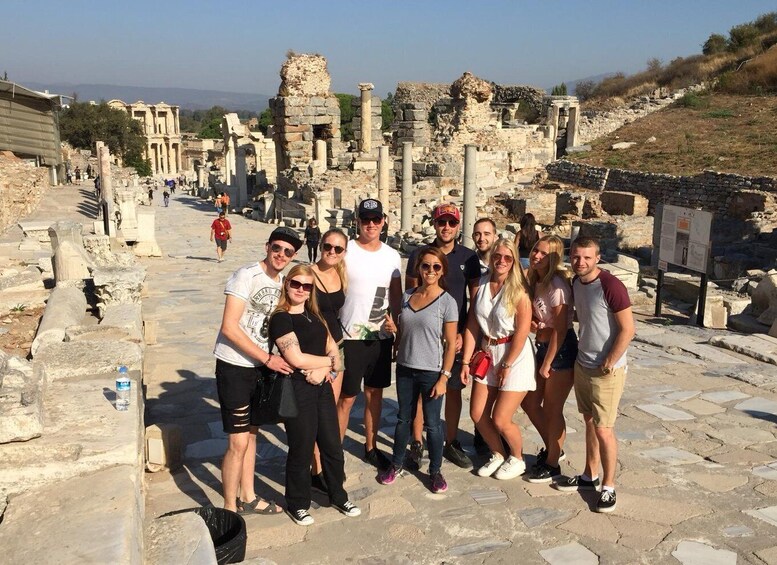 From Istanbul: Day Trip to Ephesus with Flight and Lunch